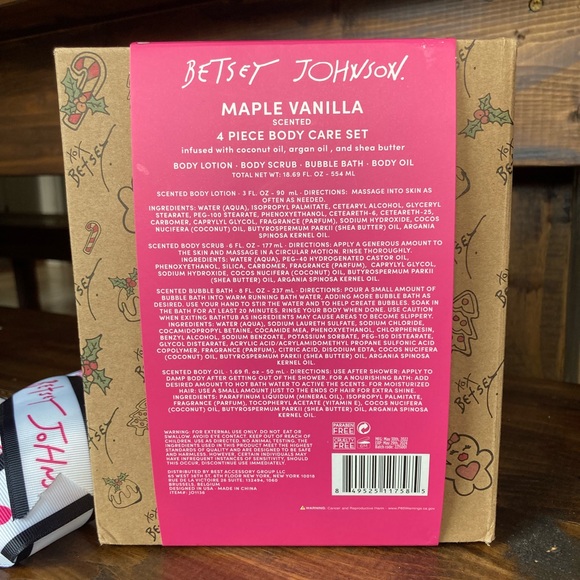 Betsey Johnson 4 pc Body Care Set Maple Vanilla - New In Box - Gift Set Box - Picture 8 of 11